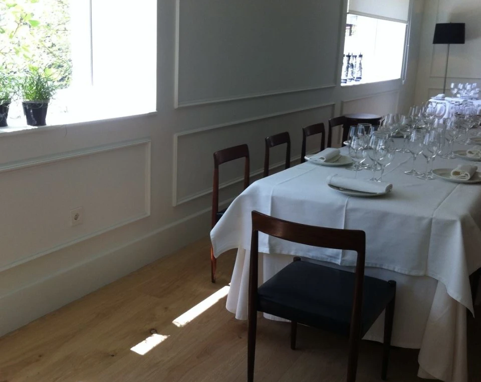 Interiorismo: restaurante Rekondo